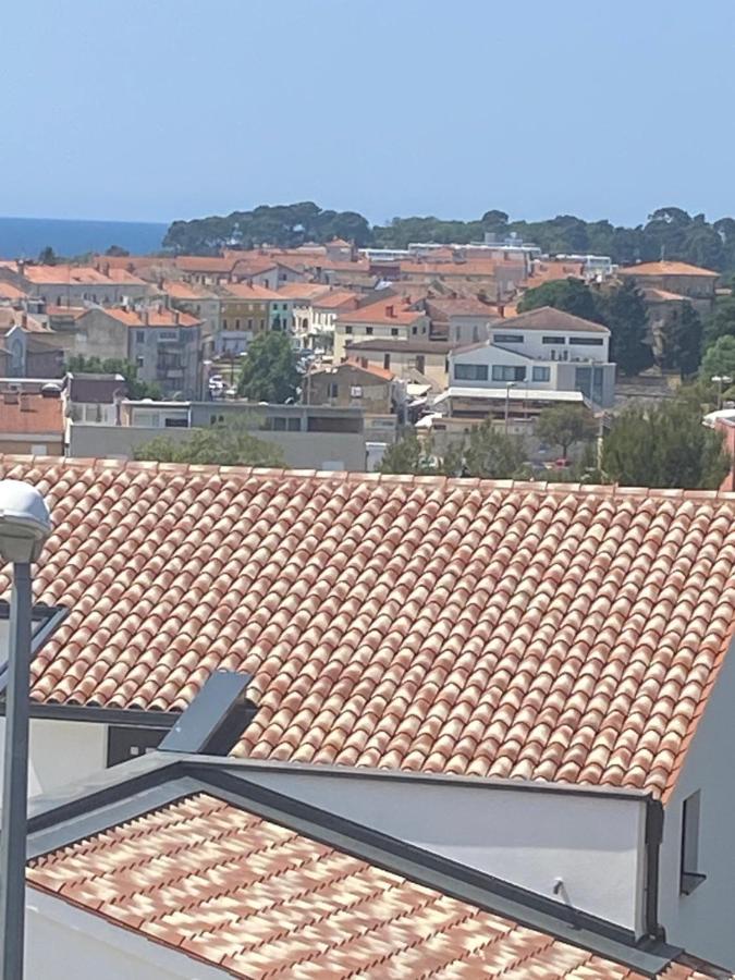 Apartman Nela Διαμέρισμα Πόρετς Εξωτερικό φωτογραφία