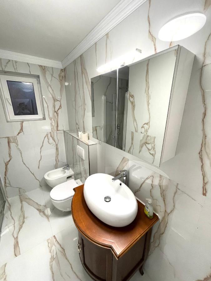 Apartman Nela Διαμέρισμα Πόρετς Εξωτερικό φωτογραφία